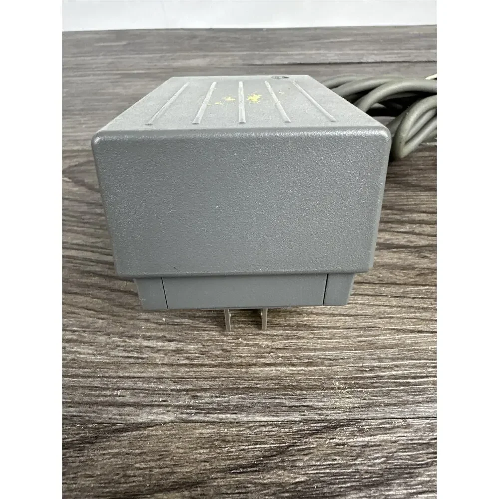 Vintage 1993 Apple Macintosh Powerbook‎ AC Adapter M5652 APS-46U
